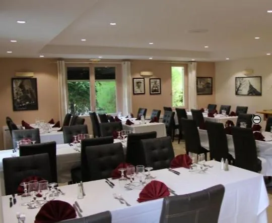 Logis Lhotel Restaurant Antony Verrieres Le Buisson Hotel