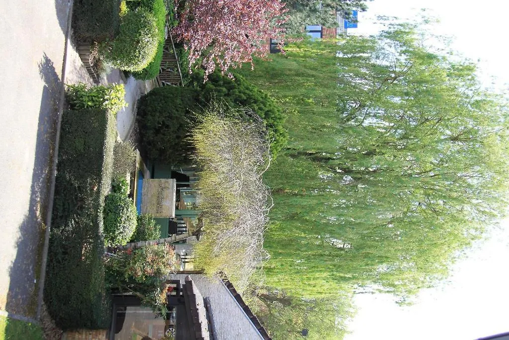 *** Hotel Logis Lhotel Restaurant Antony Verrieres Le Buisson France