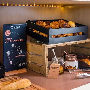 Adagio Access Paris Massy Gare Aparthotel